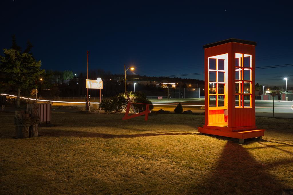 Wheelhouse Motel Lunenburg Exteriör bild